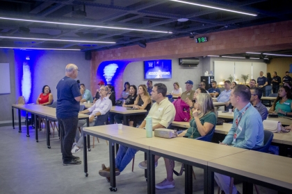 Como Criar uma Rede de contatos eficaz e impulsionar seu negócio